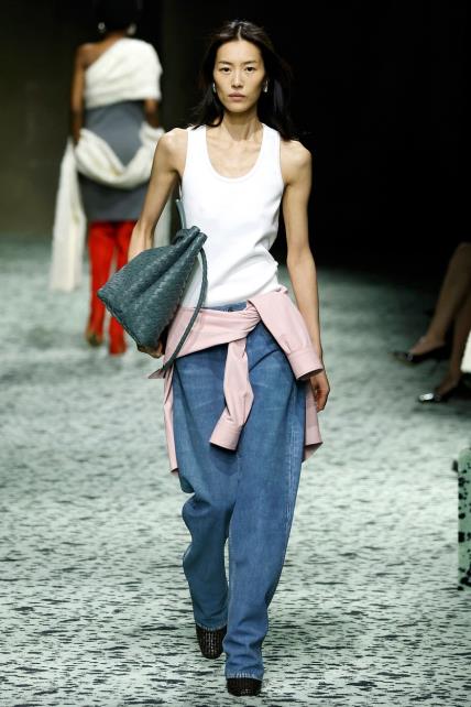 Bottega Veneta AW23 trend traperice