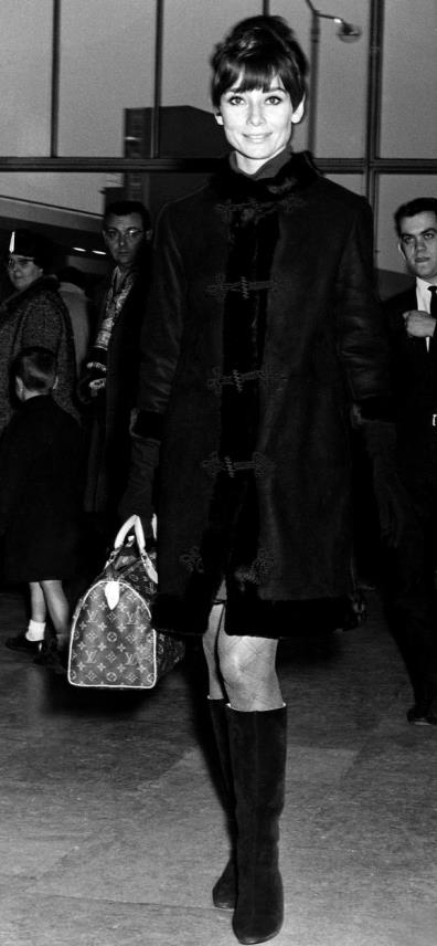 Audrey Hepburn sa Speedy 25 Louis Vuitton torbom