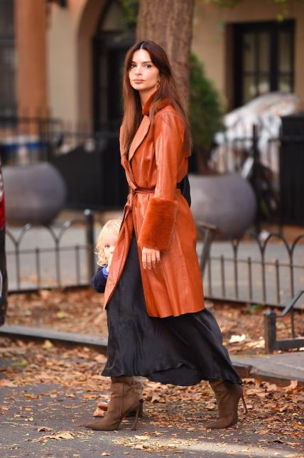 Emily Ratajkowski street style jesen 2023