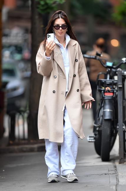 Emily Ratajkowski street style jesen 2023