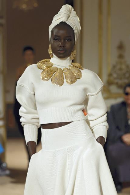 Schiaparelli FW23 nakit