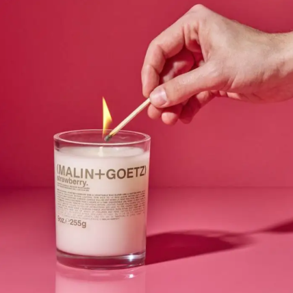 Malin + Goetz Strawberry svijeća
