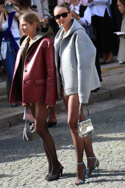 Street style 2023 miu miu