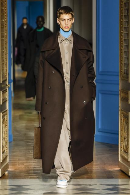 Valentino muška kolekcija AW24 Tjedan mode Pariz
