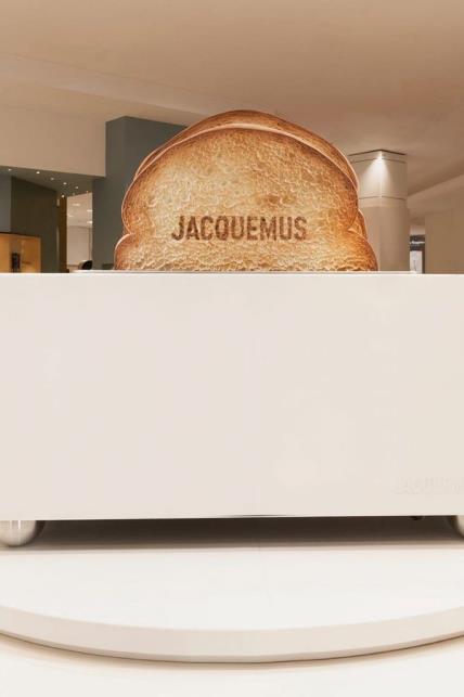 Jacquemus pop-up Galeries Lafayette