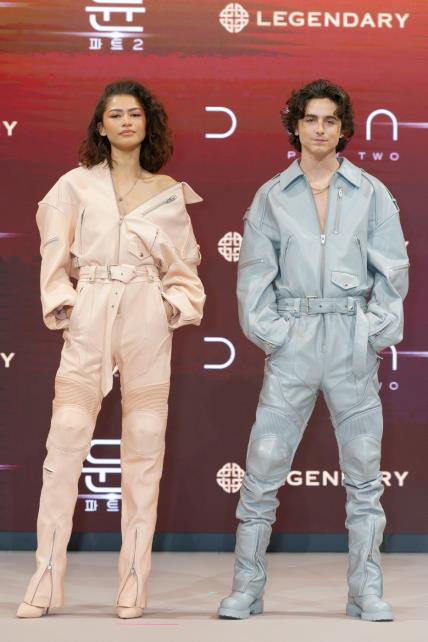 Zendaya i  Timothée Chalamet press tura Dune 2 Seul