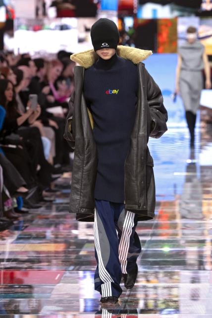 Balenciaga AW24 Tjedan mode Pariz