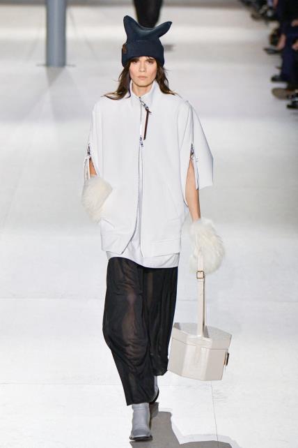 Louis Vuitton AW24 Tjedan mode Pariz