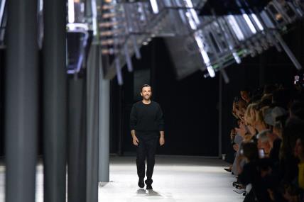 Louis Vuitton AW24 Tjedan mode Pariz