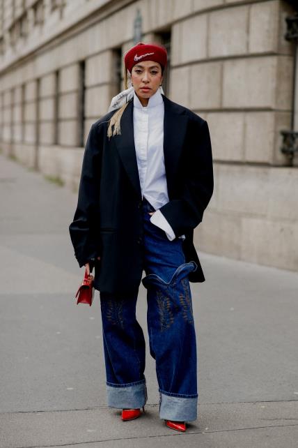 Street style Paris Tjedan mode 2024 hlače