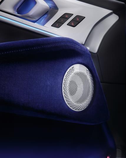 BMW XM Mystique Allure