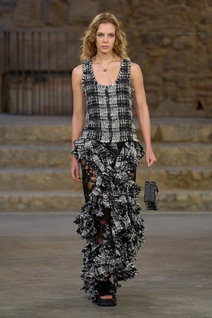 Louis Vuitton Cruise 2025, Barcelona