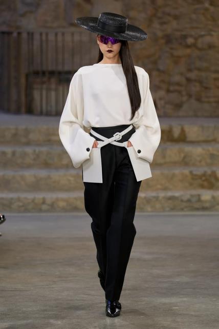 Louis Vuitton Cruise 2025, Barcelona