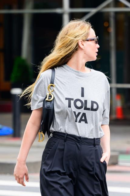 Jennifer Lawrence t-shirt I Told Ya