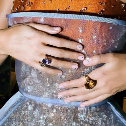 Close_up_of_the_lavender_tone_and_real_diamonds_in_different_shapes_for_brielarson_metgala_bts_prada_brycescarlett_samanthamcmillen_stylist_ninapark_ashlie_johnson_manicure_nailart_metgala2024_bling_b.jpg