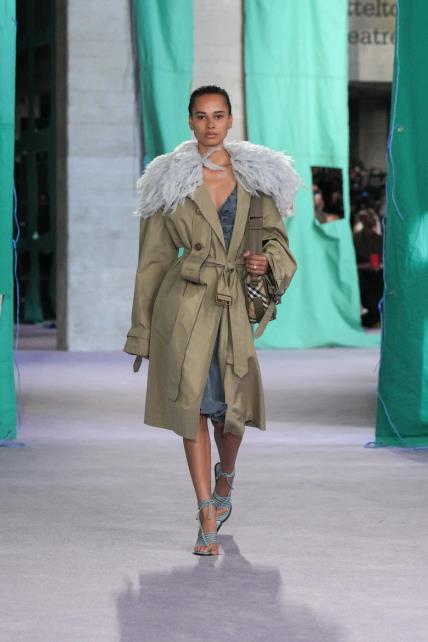 Burberry SS25 Tjedan mode London