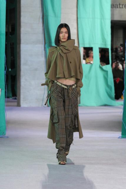 Burberry SS25 Tjedan mode London