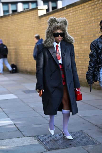 Street style Tjedan mode London SS25