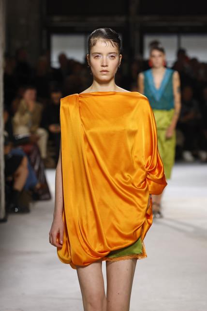 Dries Van Noten SS25 Tjedan mode Pariz