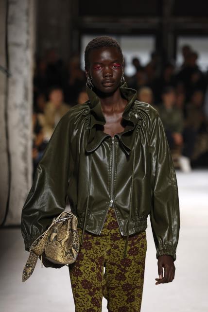 Dries Van Noten SS25 Tjedan mode Pariz