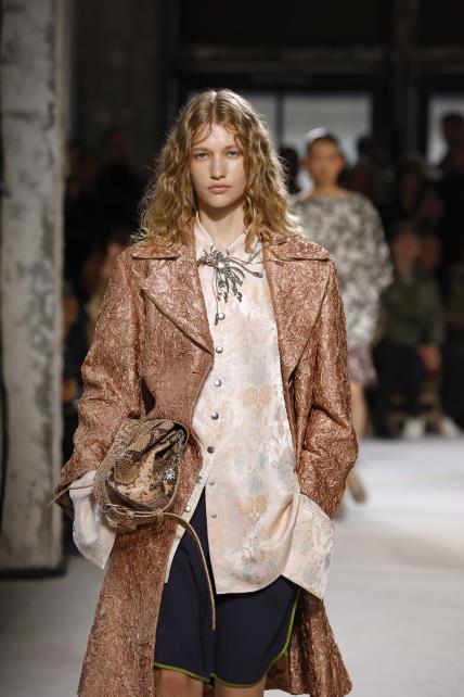 Dries Van Noten SS25 Tjedan mode Pariz