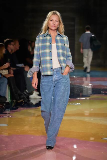 Kate Moss Bottega Veneta revija