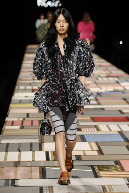 Louis Vuitton SS25 Tjedan mode Pariz