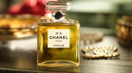 Chanel No5 film See you at 5