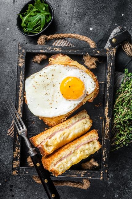 Francusku sendvič monsieur i  croque madame