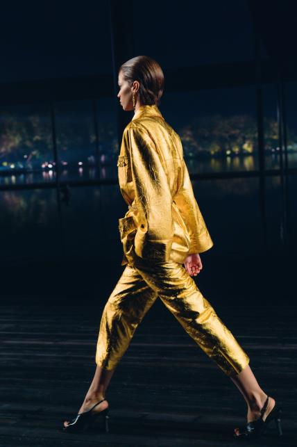 chanel_2024-25-metiers-dart-show-ambiance_look-47_copyright-chanel-1-LD.jpg