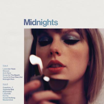 Taylor Swift plavi makeup