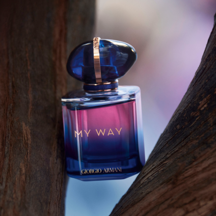 Giorgio Armani otkriva novi miris MY WAY PARFUM