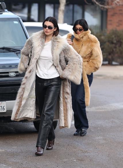 Kendall i Kylie Jenner