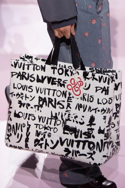 Louis Vuitton men FW25 Pharrell i NIGO