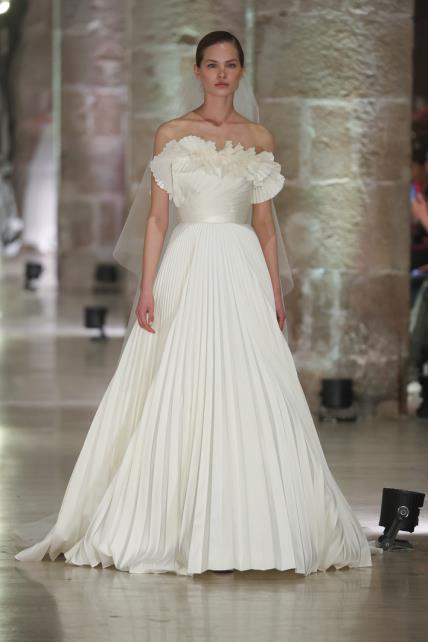 Elie Saab x Barcelona Bridal Fashion Week