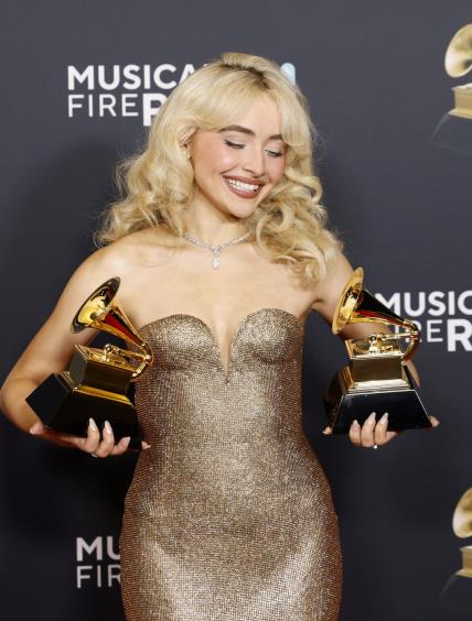 Grammy 2025 Sabrina Carpenter