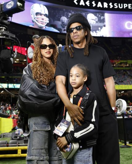 Super Bowl 2025  Jay-Z, Blue Ivy, Rumi