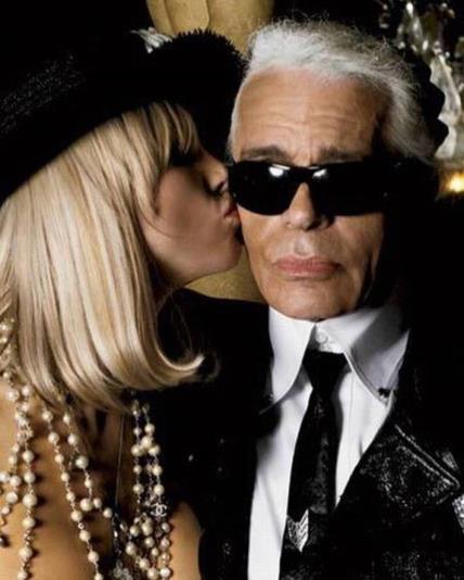 Karl Lagerfeld Met Gala Izložba