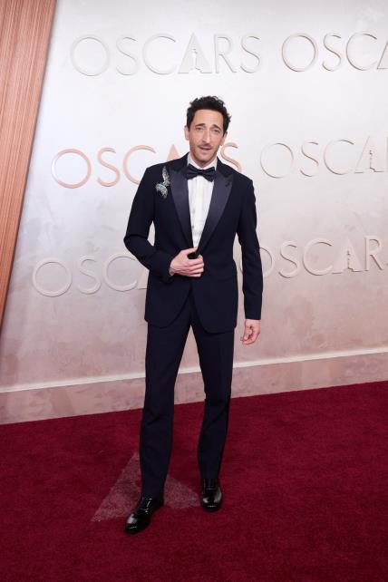 Oscari 2025 red carpet Adrien Brody