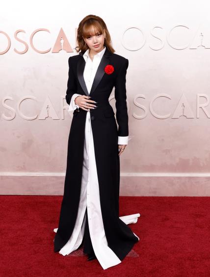 Oscari 2025 red carpet Lisa