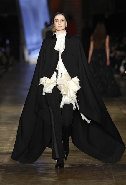 McQueen AW25 Tjedan mode Pariz