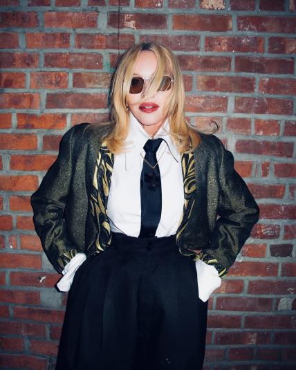 Madonna2.jpg