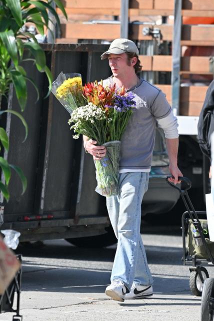 Jeremy Allen White