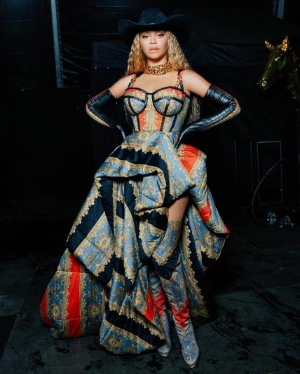 Beyonce kostimi