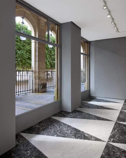 Acne studios galerija