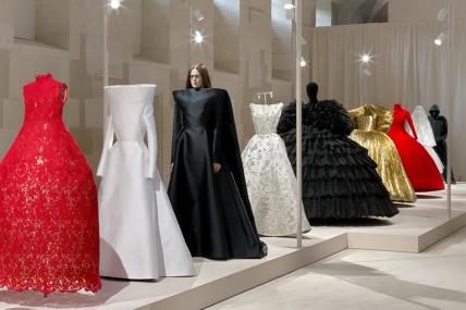 Balenciaga Demna izložba