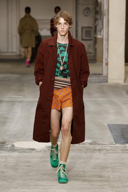 Dries Von Noten SS26 debi Julian Klausner