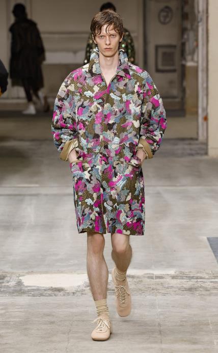 Dries Von Noten SS26 debi Julian Klausner