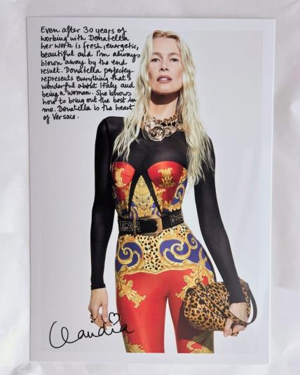 Versace1.jpg
