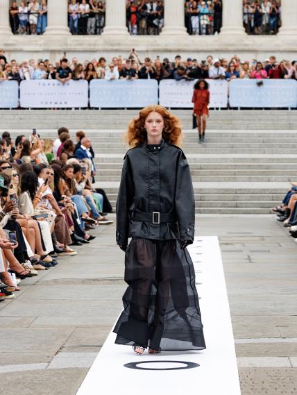 Topshop kampanja i kolekcija Cara Delevingne